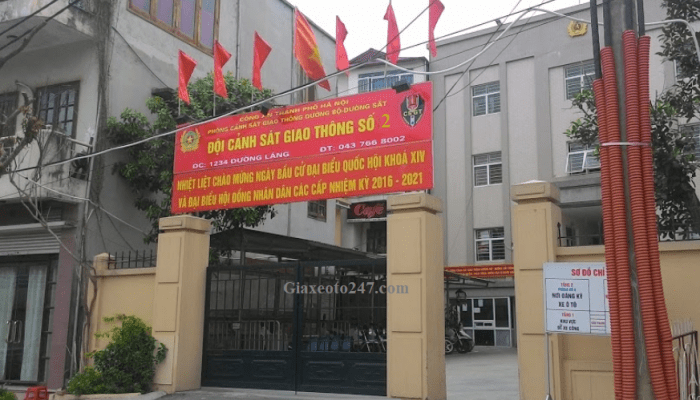 Địa chỉ các điểm đăng ký ô tô tại Hà Nội | Lịch bấm biển Lệ phí chi tiết Phong csgt so 2 1234 duong lang 700x400 - Địa chỉ các điểm đăng ký ô tô tại Hà Nội | Lịch bấm biển Lệ phí chi tiết