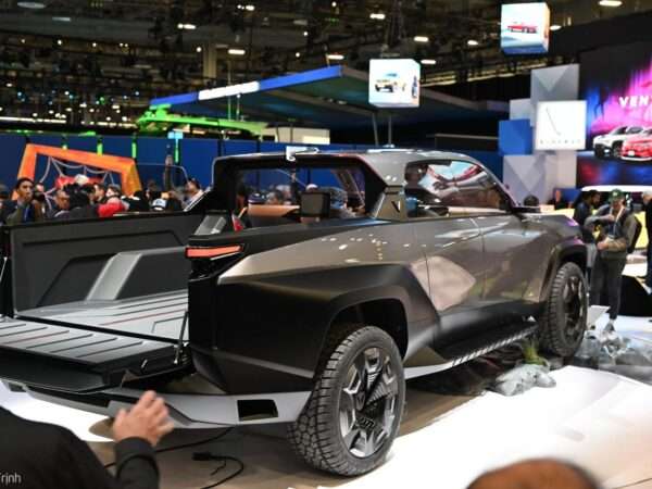 ces24-vinfast-vf-wild-25.jpg